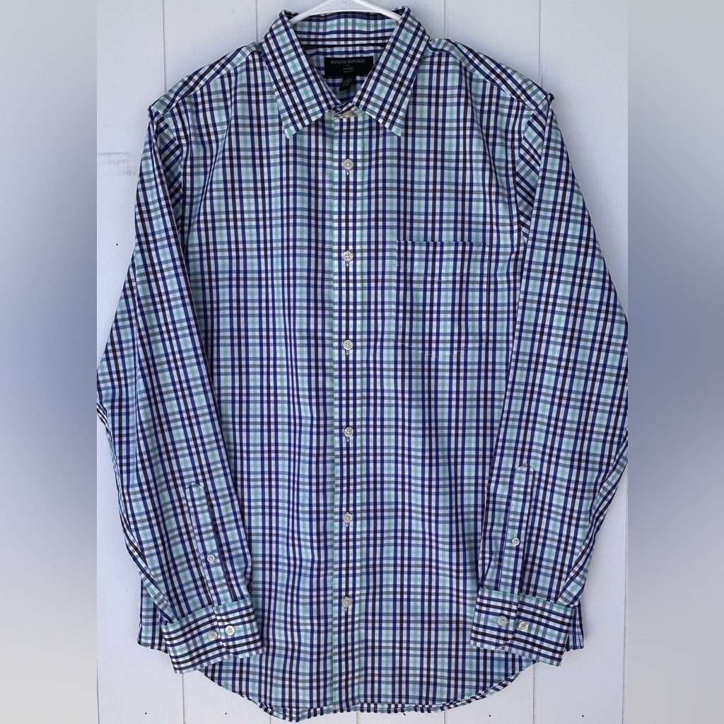 Banana Republic Factory Men’s Button Up Shirt Long Sleeves No Iron Slim Fit Lrg
